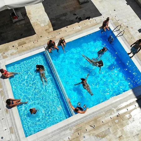 Chill And Go Apart-hotel Budva